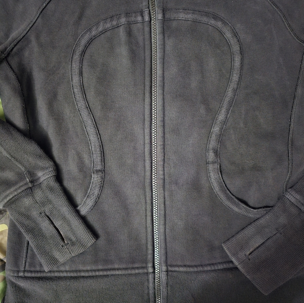 GUC LULULEMON SCUBA HOODIE JACKET - Picture 5 of 12
